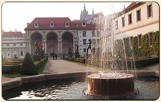 praha mala strana okruzni jizda