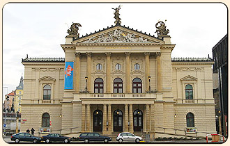 praha vylet opera